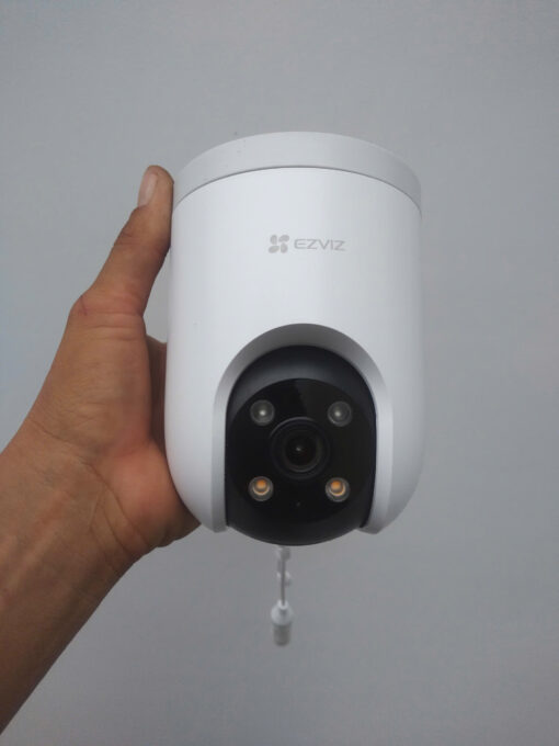 Camera quay quét ngoài trời EZVIZ H8C pro 3MP 2K